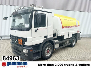 Вантажівка цистерна MERCEDES-BENZ Actros 1844