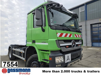 Вантажівка шасі MERCEDES-BENZ Actros 2032