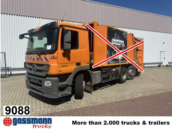 Вантажівка шасі MERCEDES-BENZ Actros 2532