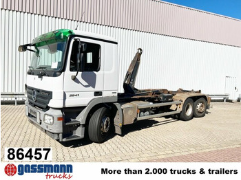 Гаковий мультиліфт вантажівка MERCEDES-BENZ Actros 2541