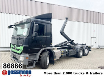 Гаковий мультиліфт вантажівка MERCEDES-BENZ Actros 2546
