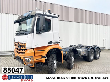 Вантажівка шасі MERCEDES-BENZ Arocs 4151