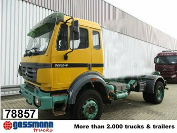 Вантажівка шасі MERCEDES-BENZ SK 1824