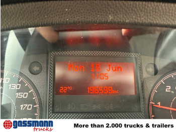 Легка бортова вантажівка, Вантажопасажирський фургон Peugeot Boxer 4x2 Doka: фото 2