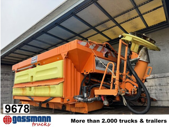 Розкидач піску і cолі