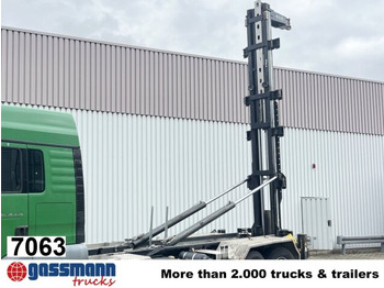 Гаковий мультиліфт вантажівка