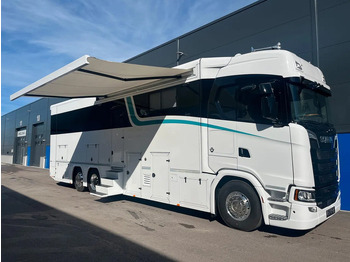 Будинок на колесах SCANIA