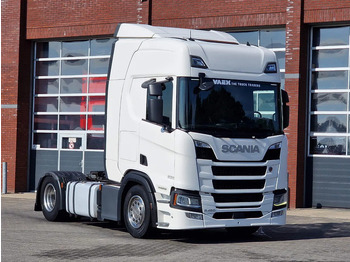 Тягач SCANIA R 450