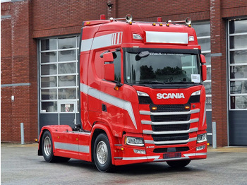 Тягач SCANIA S 500