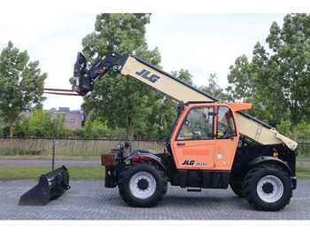 Навантажувач телескопічний JLG