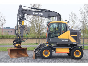Колісний екскаватор VOLVO EWR150E