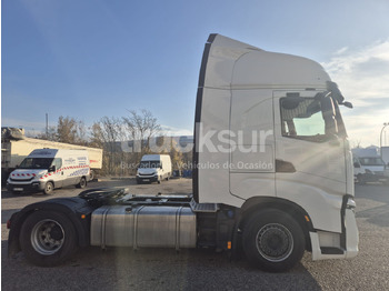 Тягач IVECO S-WAY AS44S50T/P 500CV: фото 5 Тягач IVECO S-WAY AS44S50T/P 500CV: фото 5