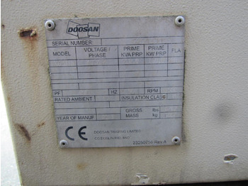 Електричний генератор Doosan G200: фото 4 Електричний генератор Doosan G200: фото 4