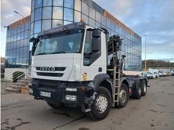 Гаковий мультиліфт вантажівка IVECO Trakker