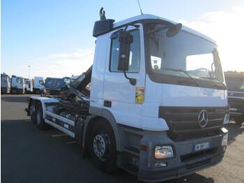 Гаковий мультиліфт вантажівка Mercedes Actros: фото 2