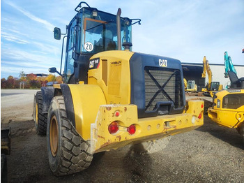 Колісний навантажувач CATERPILLAR 914