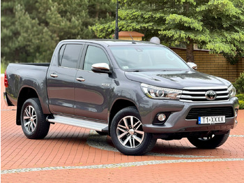 Пікап TOYOTA Hilux