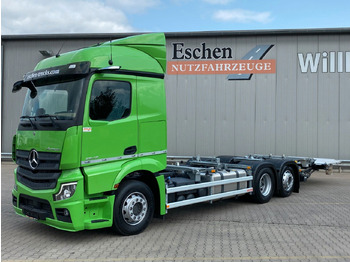 Контейнеровоз/ Змінний кузов вантажівка MERCEDES-BENZ Actros 2542