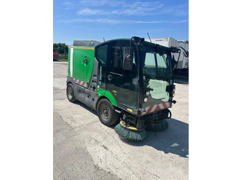 Підмітально-прибиральна машина MATHIEU