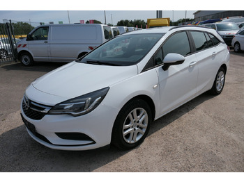 Легковий автомобіль OPEL
