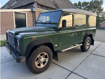 Суцільнометалевий фургон LAND ROVER
