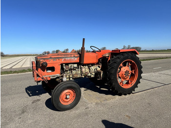 Трактор ZETOR