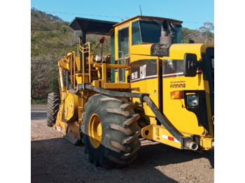 Cтабілізатор грунту CATERPILLAR