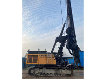 Палебійна установка LIEBHERR