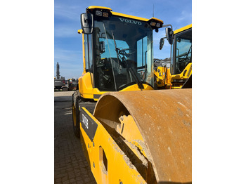 Компактор Volvo SD115B: фото 4 Компактор Volvo SD115B: фото 4