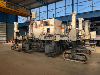 Асфальтоукладач WIRTGEN