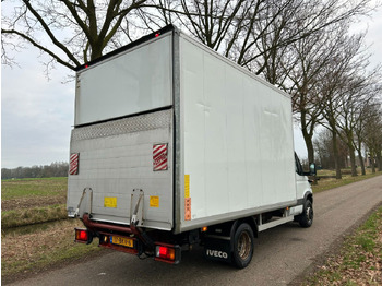 Вантажівка з закритим кузовом Iveco Daily 65 65 C 15 / laadklep 750 kg / apk 7-2026 / only 82068 km / bak H 237 B 226 L 417: фото 3