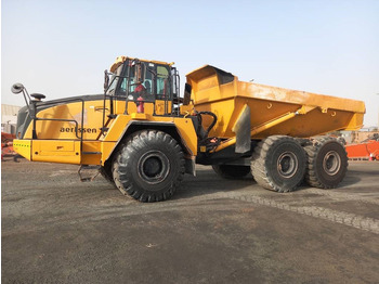 Шарнірний самоскид Komatsu HM400-3R (4 pcs available in Abu Dhabi): фото 2 Шарнірний самоскид Komatsu HM400-3R (4 pcs available in Abu Dhabi): фото 2