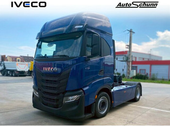 Тягач IVECO S-WAY