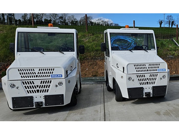 : фото в шапці сторінки