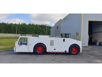 Аеродромний тягач SOVAM