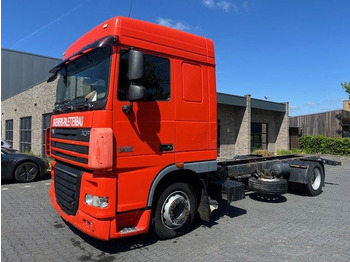 Вантажівка шасі DAF XF 105 410