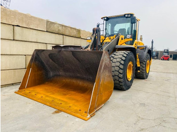 Колісний навантажувач Volvo L 110 H: фото 3