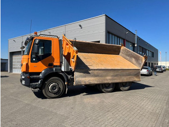Самоскид вантажівка Iveco TRACKER AD260T50 6x4 3-Achs Kipper Schalter, Bla: фото 3
