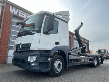 Гаковий мультиліфт вантажівка MERCEDES-BENZ Actros 2543