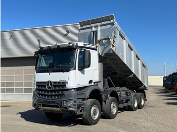 Самоскид вантажівка MERCEDES-BENZ Arocs 4153