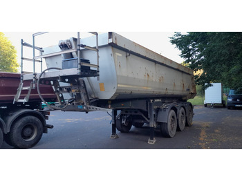 : фото в шапці сторінки