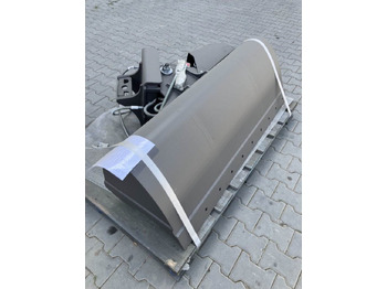 Екскаватор-навантажувач VOLVO