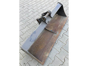 Екскаватор-навантажувач VOLVO FE