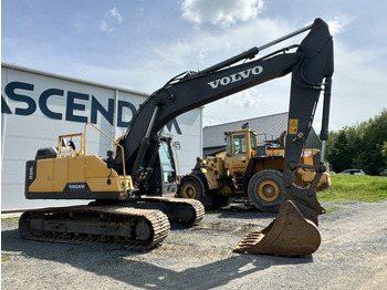 Гусеничний екскаватор VOLVO EC220EL