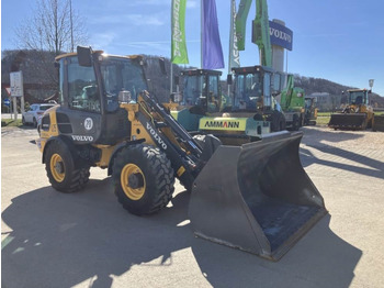 Міні-навантажувач VOLVO