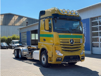 Гаковий мультиліфт вантажівка MERCEDES-BENZ Actros