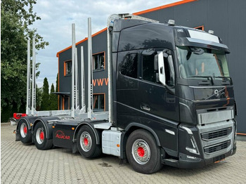 Лісовоз VOLVO FH16 750