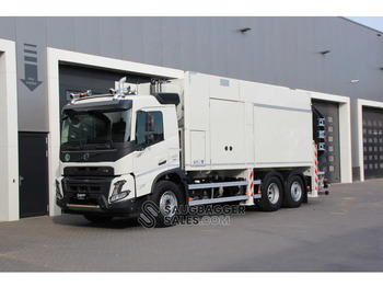 Асенізатори VOLVO FMX 500