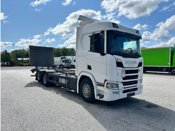 Вантажівка шасі SCANIA R 500