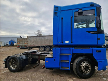 Тягач RENAULT Magnum 430